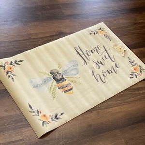NEW! Cottage Farmhouse Queen Honey Bee Home Sweet Home Welcome Door Matt Rug